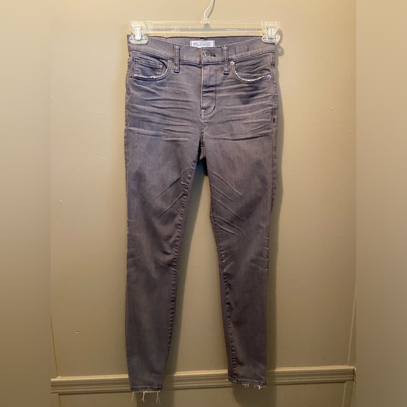 Women’s Madewell Denim Gray Jeans High Riser Skinny Creased Size 26 Stretch - Picture 1 of 14
